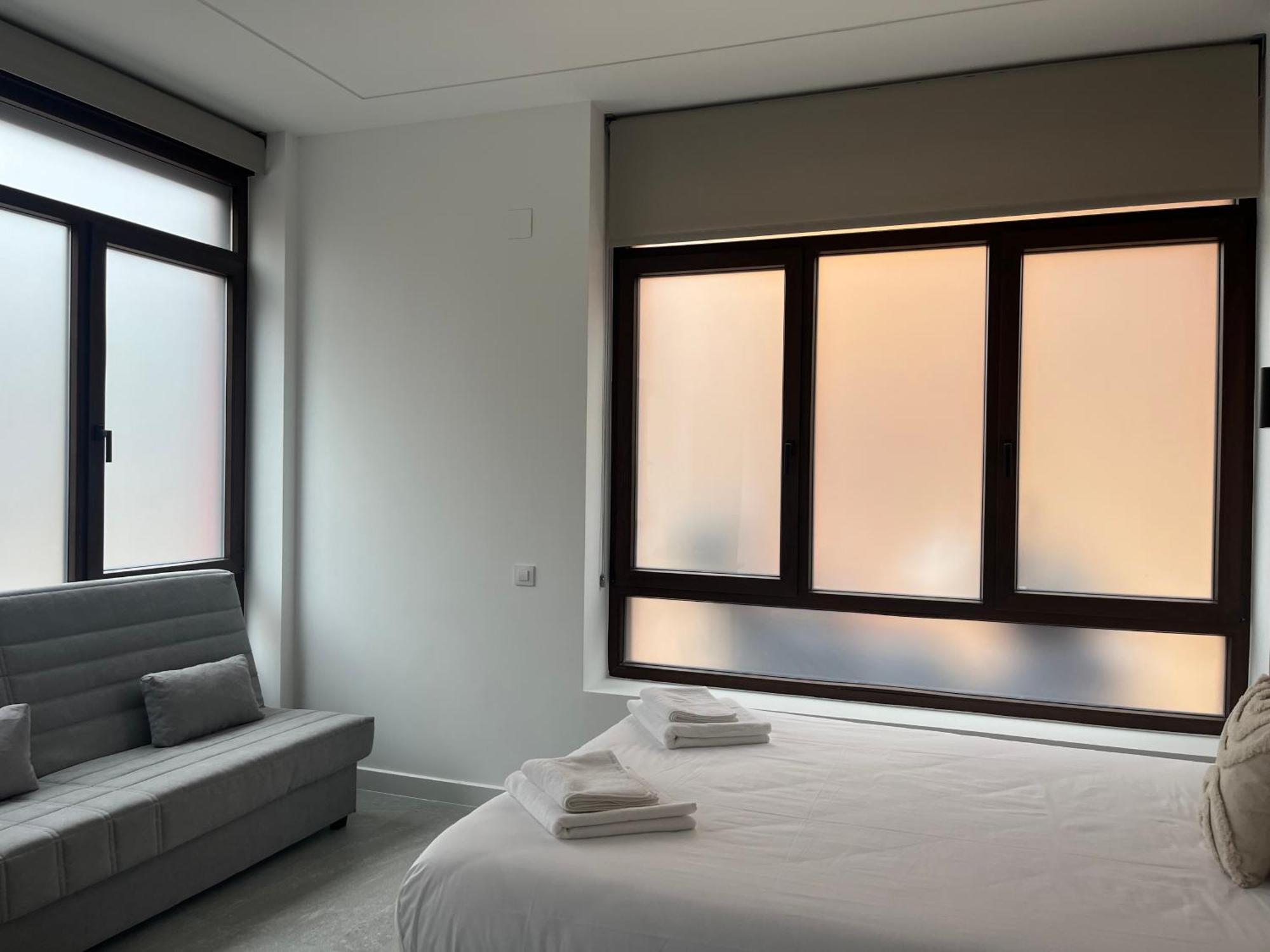 Apartments Vent De Vela Valencia Ngoại thất bức ảnh